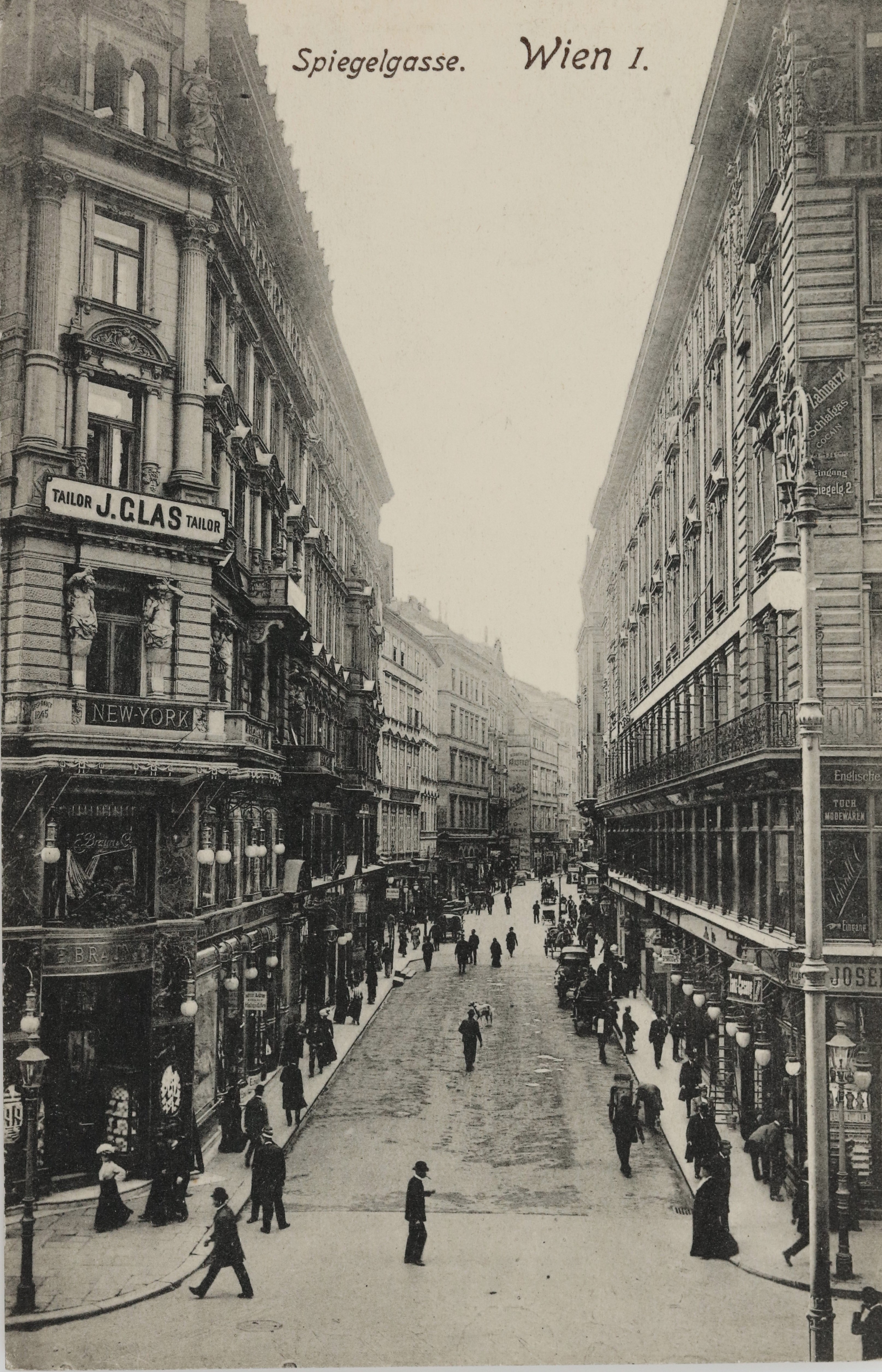 Spiegelgasse 1 und 2, um 1906[11]